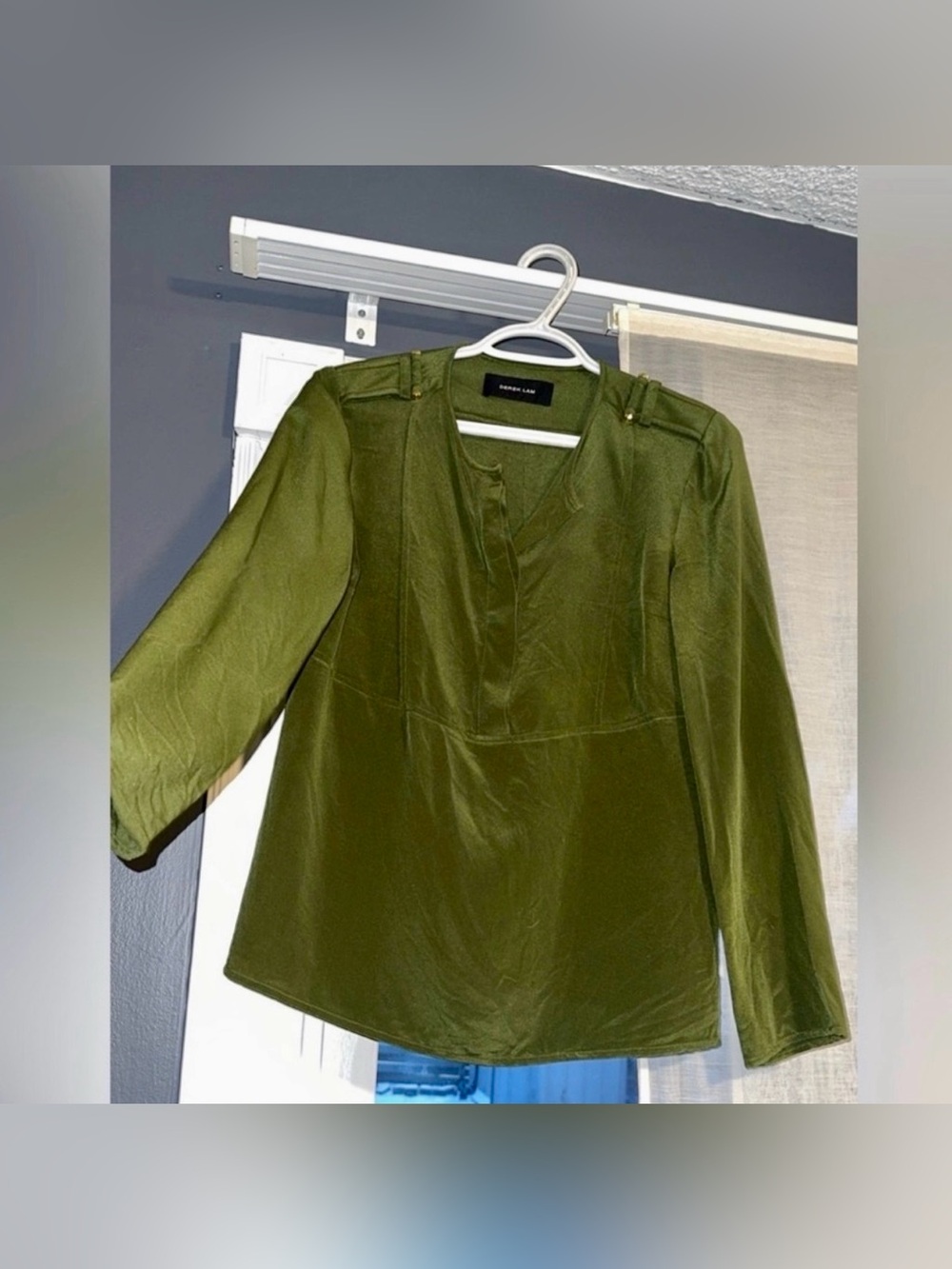 Derek Lam green silk blouse size 6